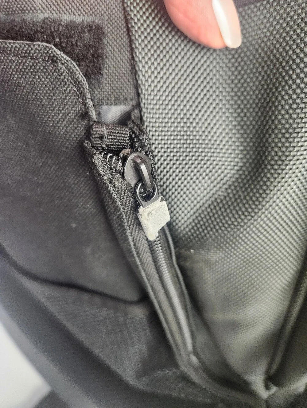 Kensington Black Laptop Office Tech Saddlebag Pro Backpack